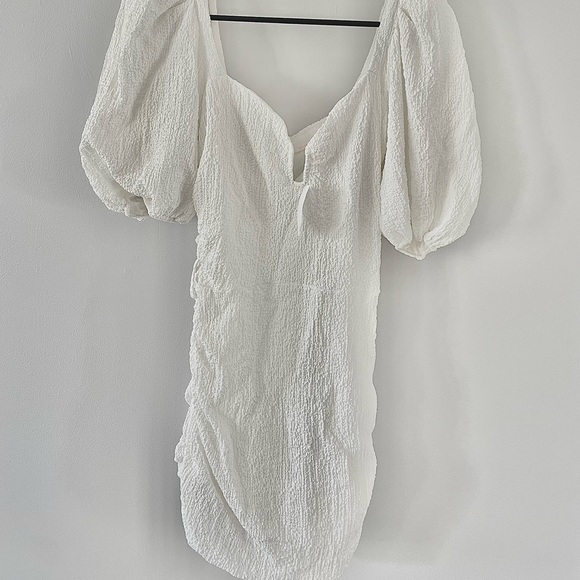 M Boutique Puff Sleeve Dress - Picture 3 of 3